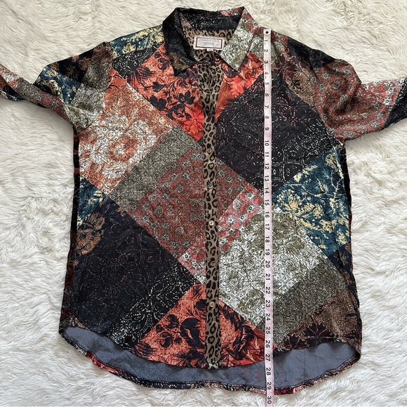 Johnny Was Workshop Top Mabel Printed Silk Button-Up Velvet Back Long Sleeve M - Picture 12 of 14